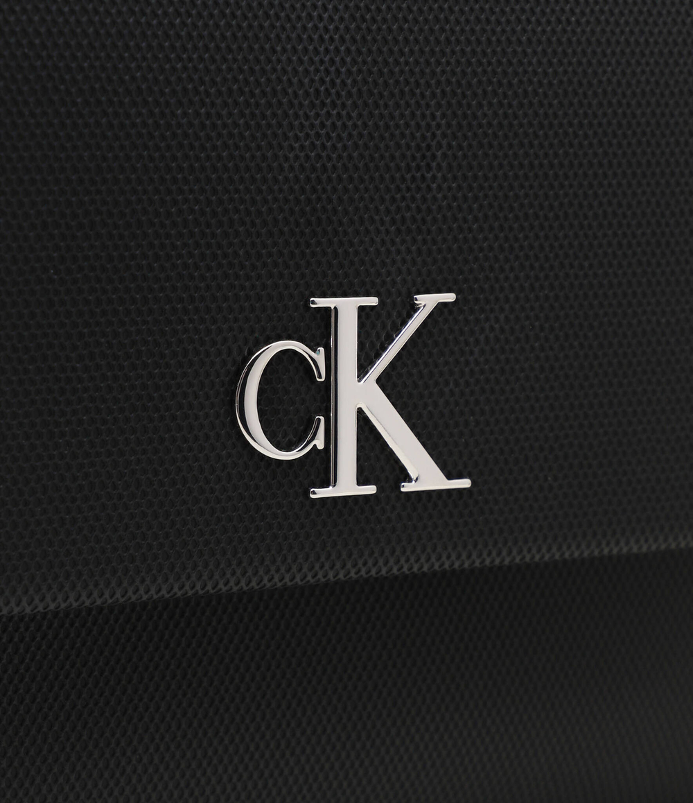 Сумка через плечо MINIMAL MONOGRAM CALVIN KLEIN JEANS - черный(K60K611952)