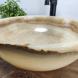 Раковина из оникса Bowl Yellow BO-60983 45x45x17 из натурального камня