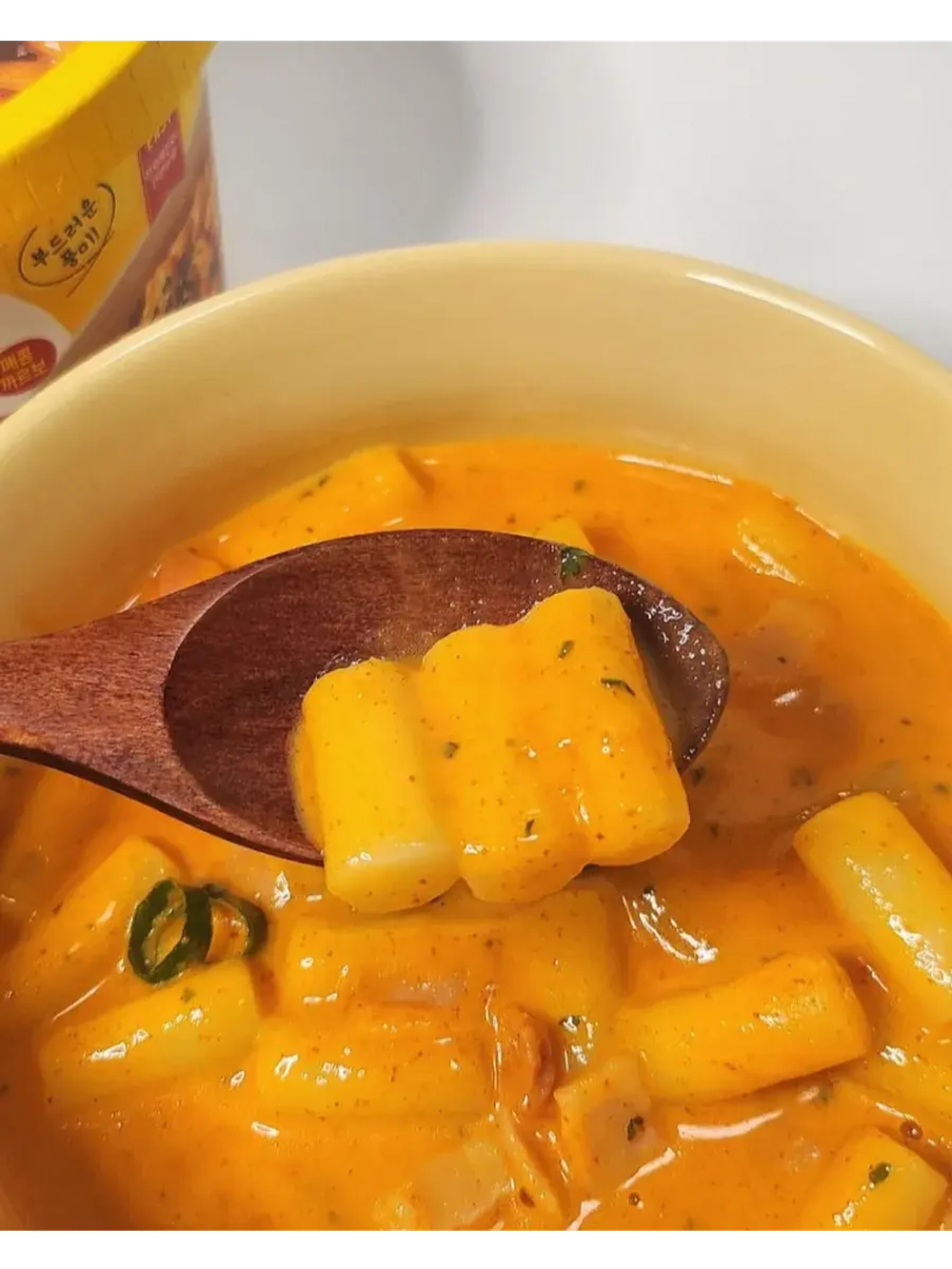 Токпокки в сладко-остром, сливочном соусе CupBokki 2 шт