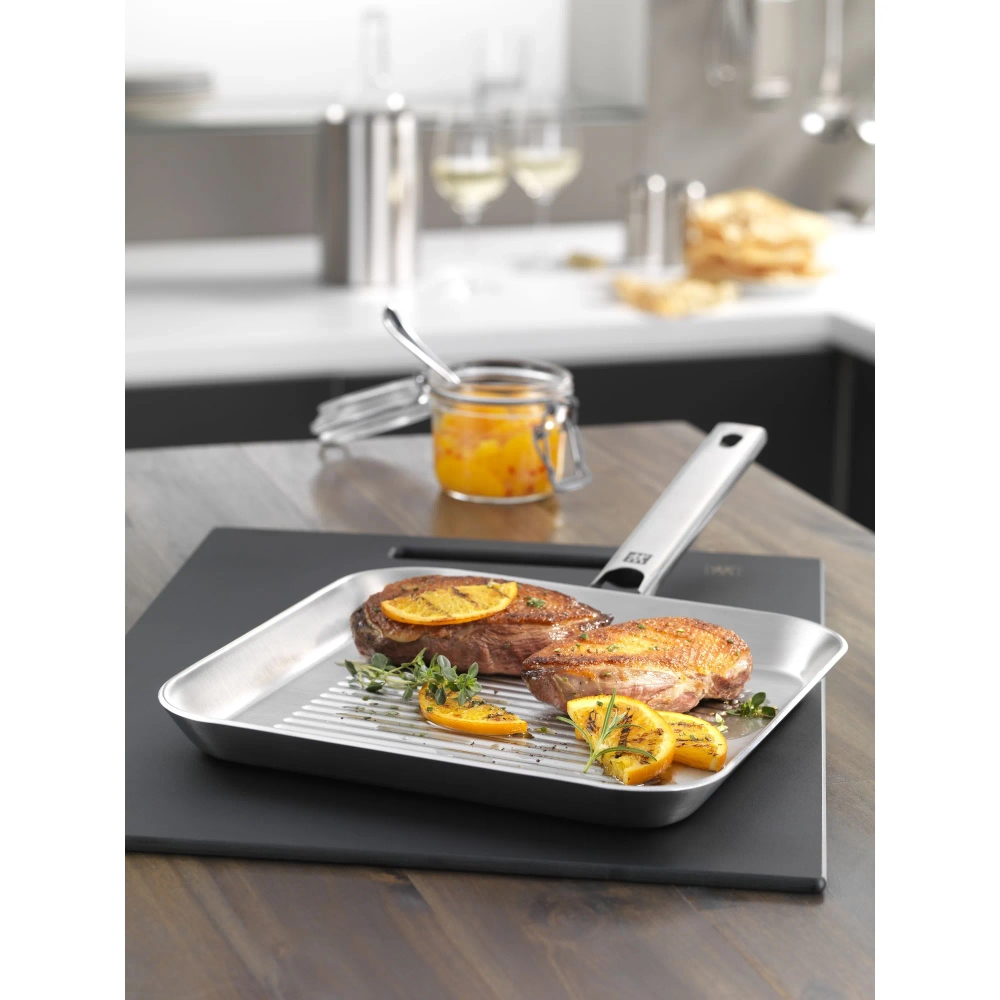 Zwilling Сковорода-гриль Plus 24 см, сталь EAN 4009839362040