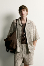 РУБАШКА RELAXED FIT В КЛЕТКУ — ZARA · 1020/907