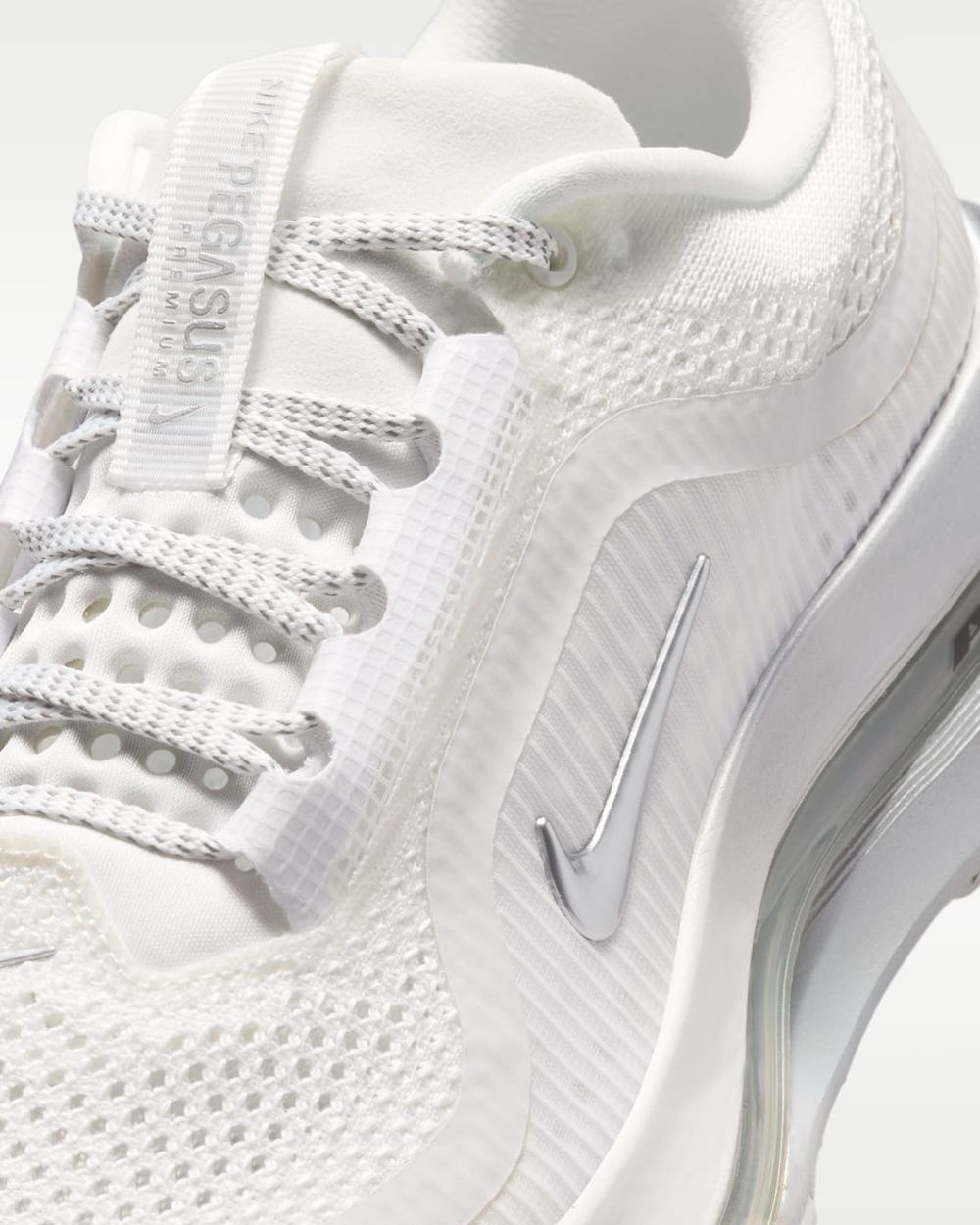 Кроссовки женские NIKE W NIKE PEGASUS PREMIUM ESS