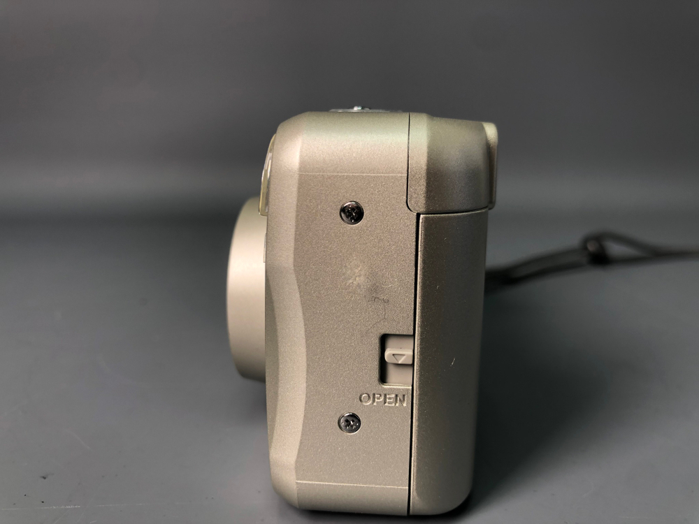 Minolta 110 Zoom