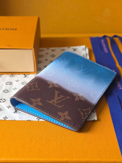 Обложка для паспорта Louis Vuitton