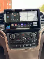 Магнитола для Jeep Grand Cherokee WK2 2013-2022 (взамен ШГУ 8.4", рамка-накладка) - FarCar S500-TS20 монитор 9.5" 2K QLED на Android 14, Быстрейшая, CarPlay, 4G SIM-слот