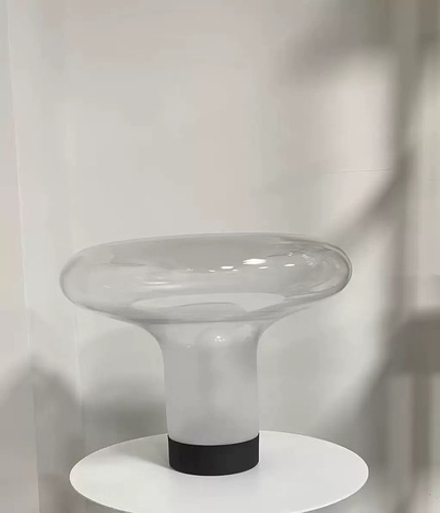 Table design lamp Lesbo by Artemide