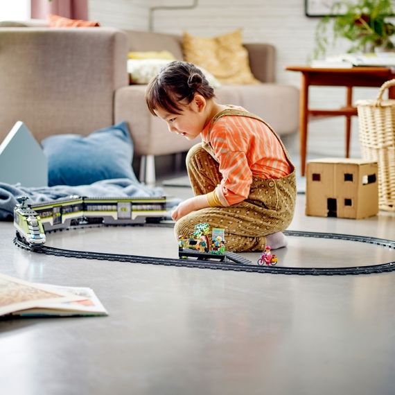 Lego konstruktor 60337 Express Passenger Train