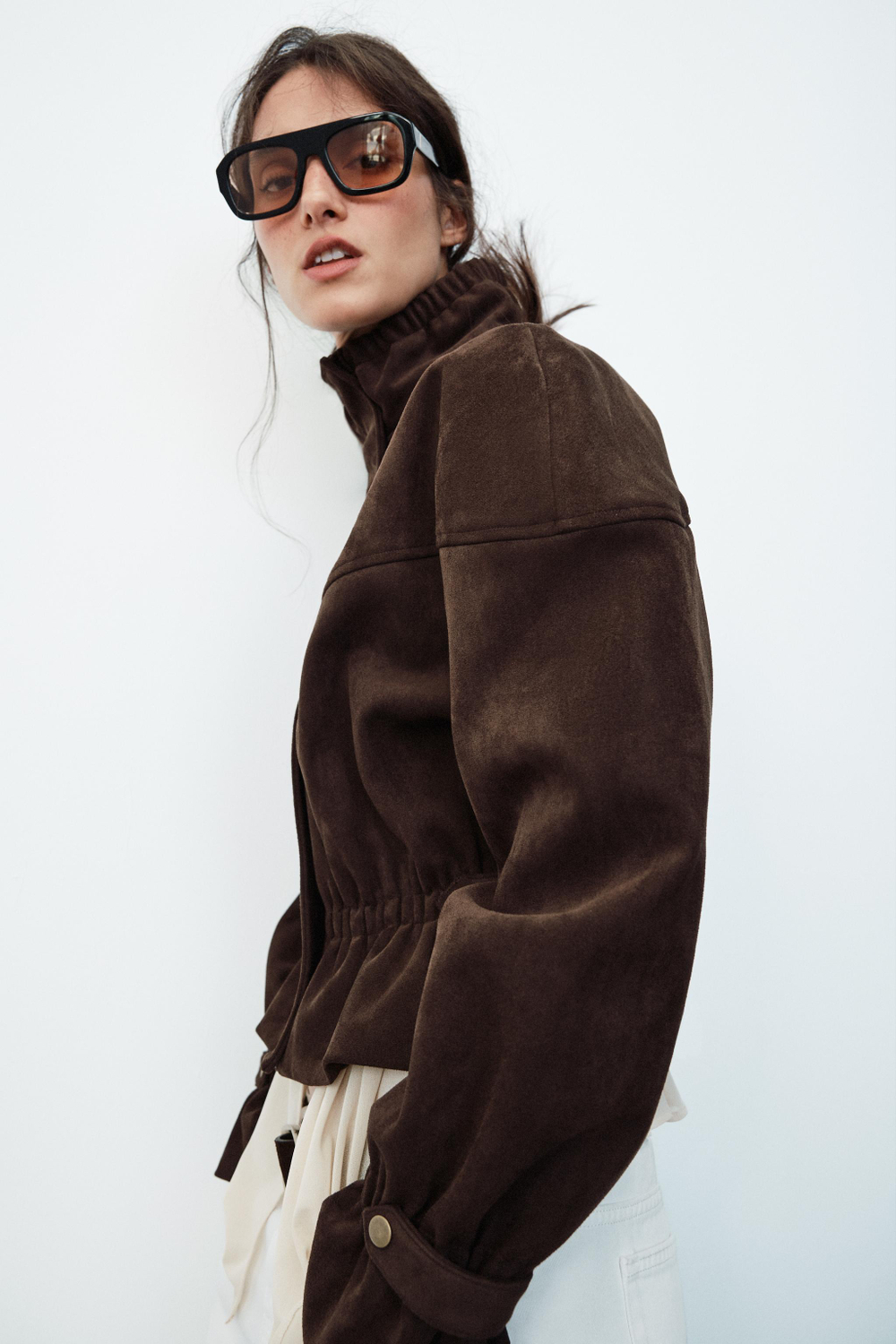 КУРТКА ИЗ ИСКУССТВЕННОЙ ЗАМШИ — ZARA