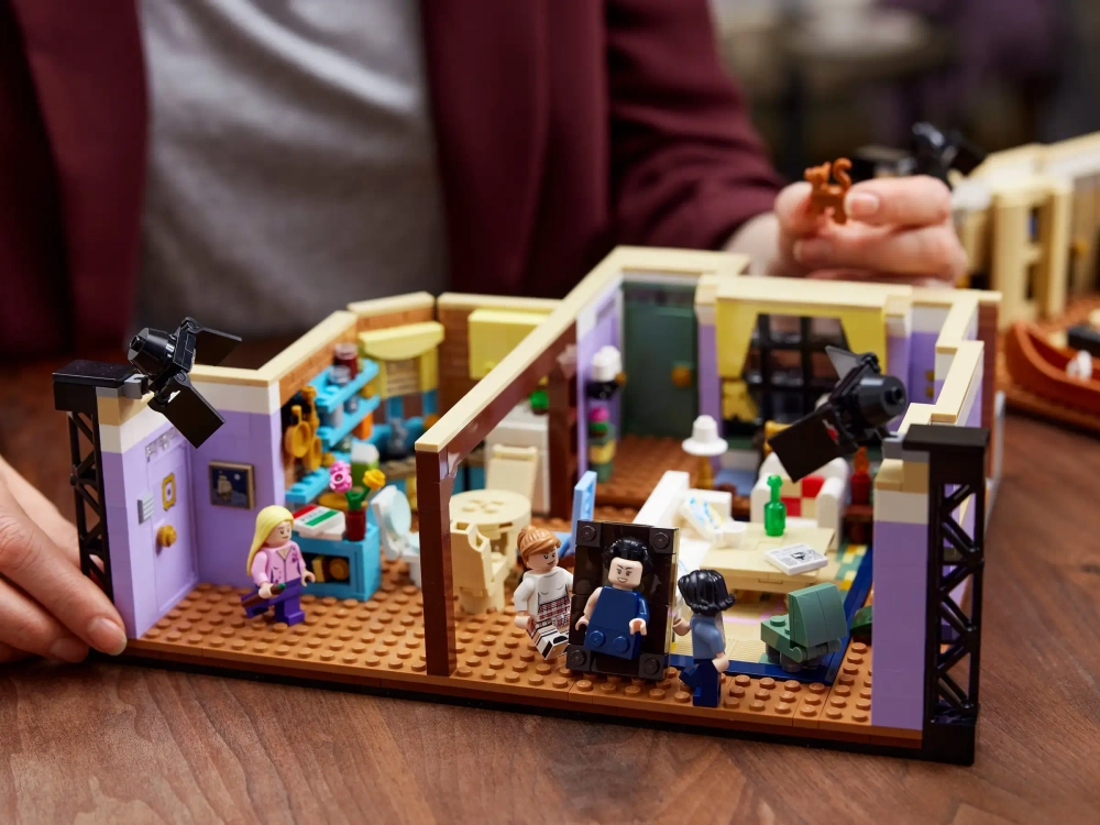 Конструктор LEGO Icons 10292 The Friends Apartments