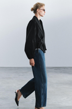 КОРОТКАЯ КУРТКА С ПРЯЖКОЙ — ZW COLLECTION — ZARA