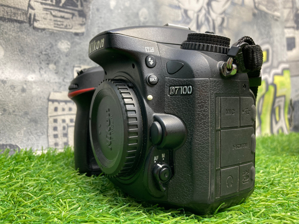 Nikon D7100 21000 кадров