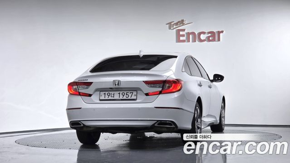 Honda Accord 1.5 — 2018