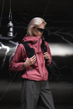 Куртка Monterest Instant Mounting Lightweight Hardshell Jacket "Azalea Powder" Women’s