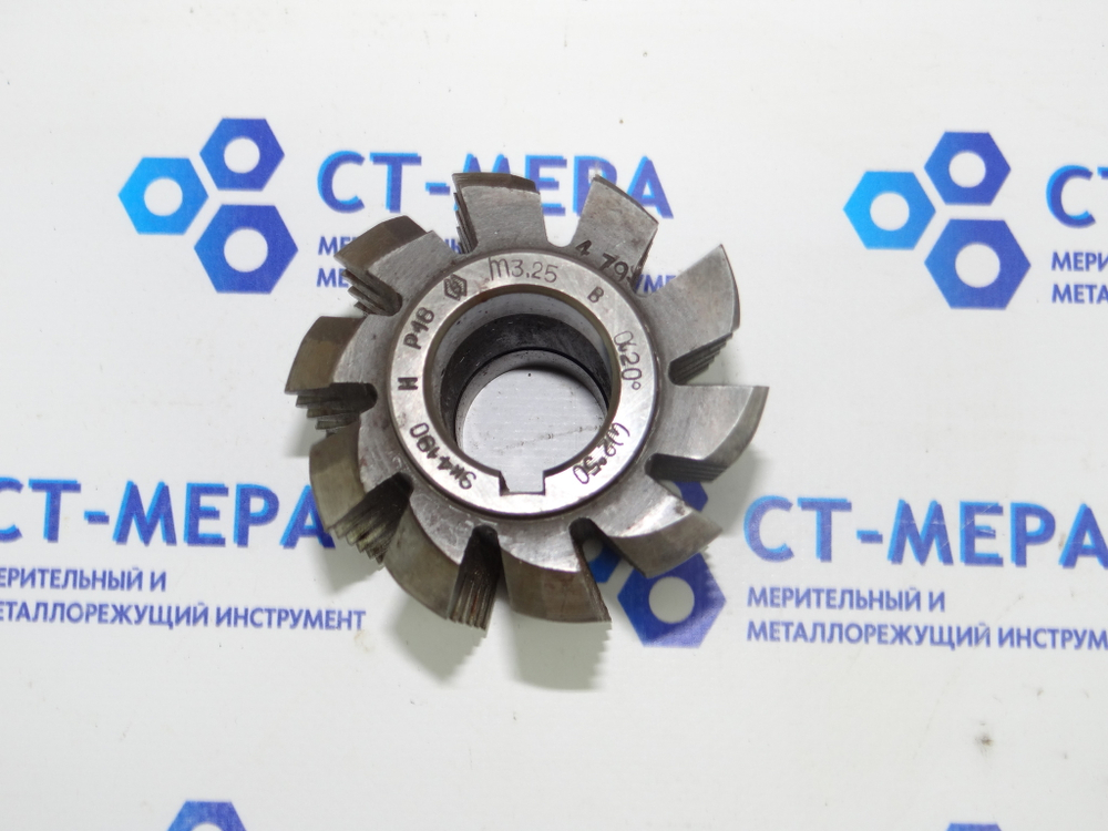 Фреза червячная модульная М3.25 20град. Р18 кл. В 2°50`