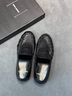 Лоферы Yves Saint Laurent