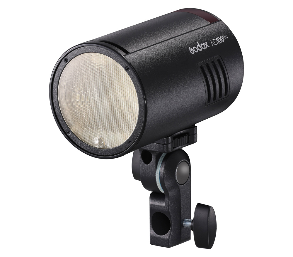 Вспышка Godox Witstro AD100Pro, 100 Дж, черная (TTL, HSS, аккумулятор)