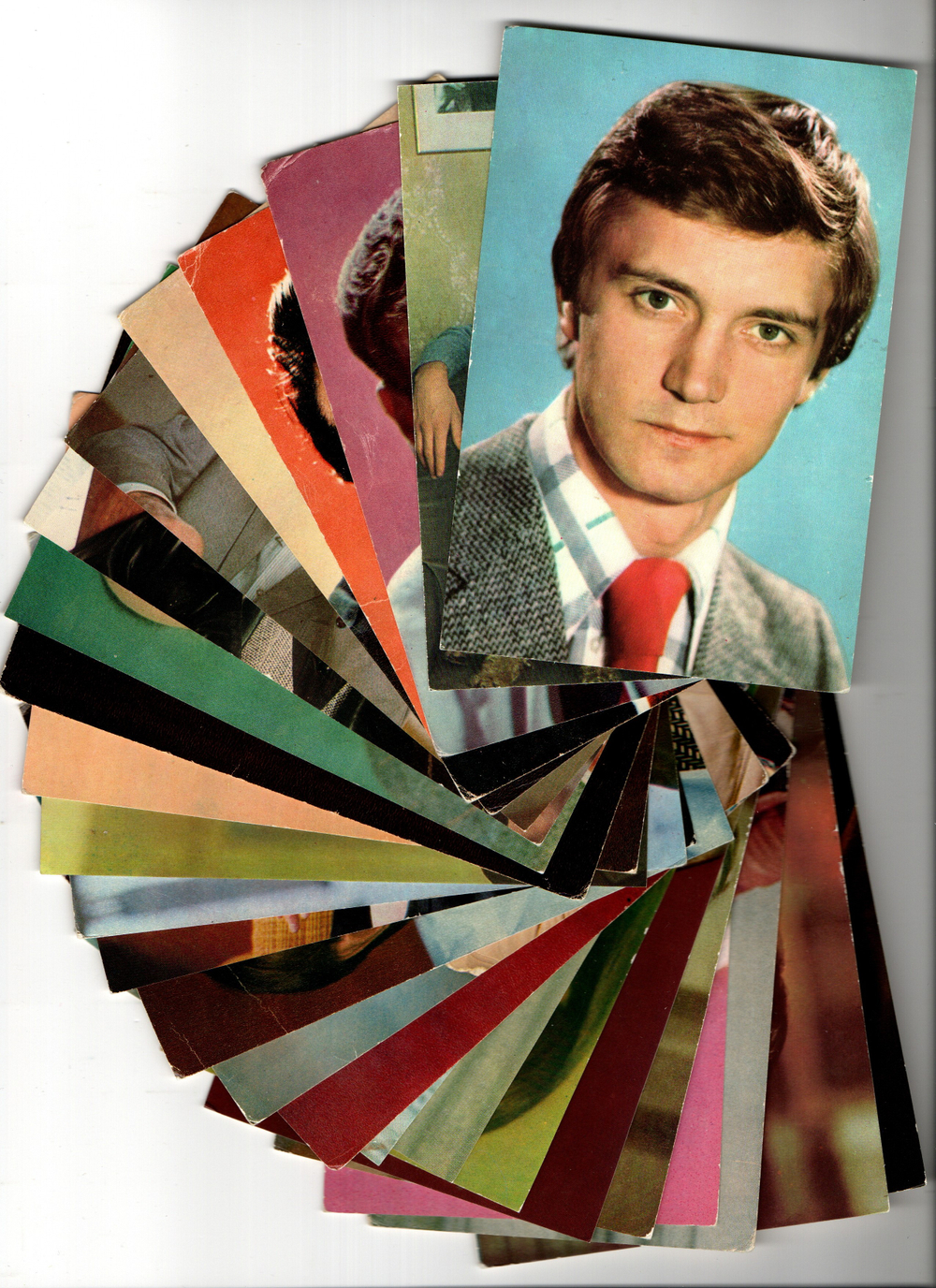№52 Открытки Артисты и актёры СССР 1970–1980-е г. 25 штук. Цветные, чистые, без повторов