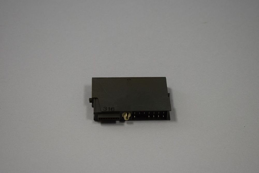 SIEMENS 6ES7134-4LB02-0AB0 SIEMENS 6ES7134-4LB02-0AB0