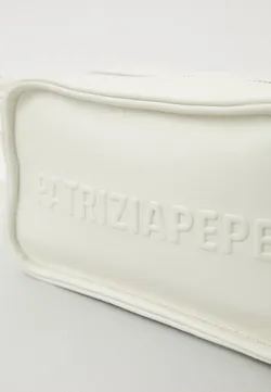 Сумка женская PATRIZIA PEPE