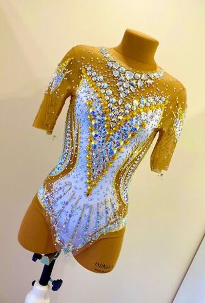 Купальник для художественной гимнастики