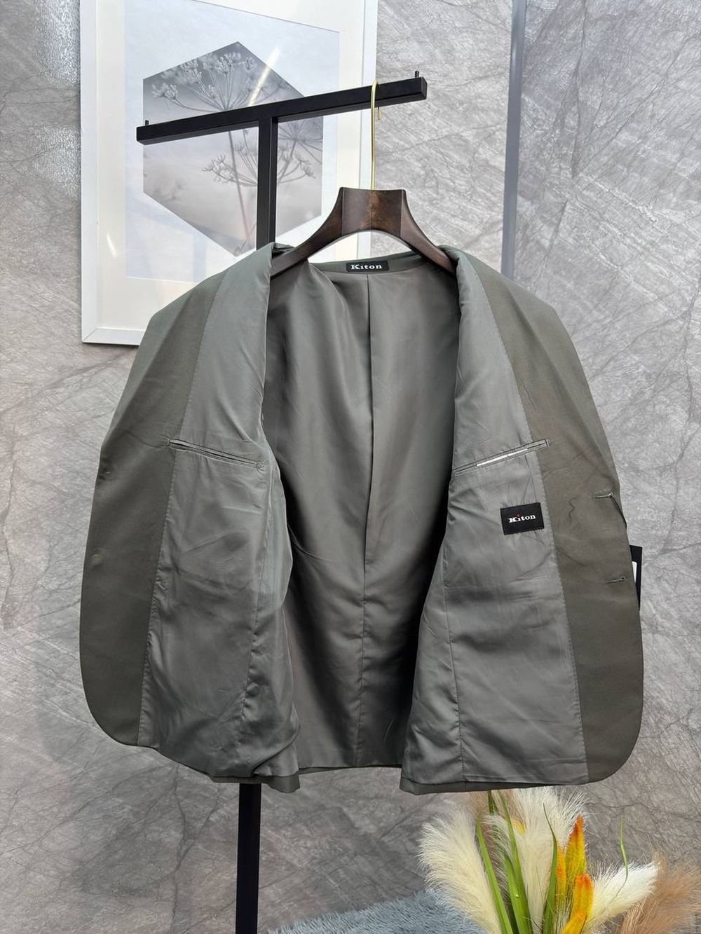 Костюм Kiton