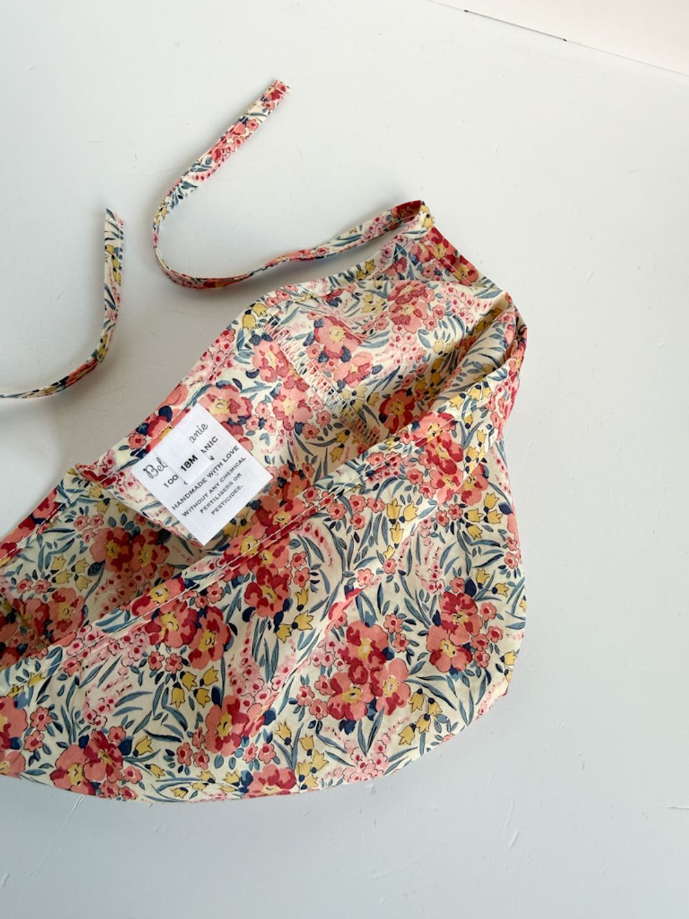 Новое хлопковое платье с шапочкой Bebe Organic, 86