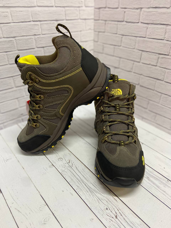 Ботинки The North Face / коричневый