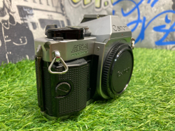 Canon AE-1