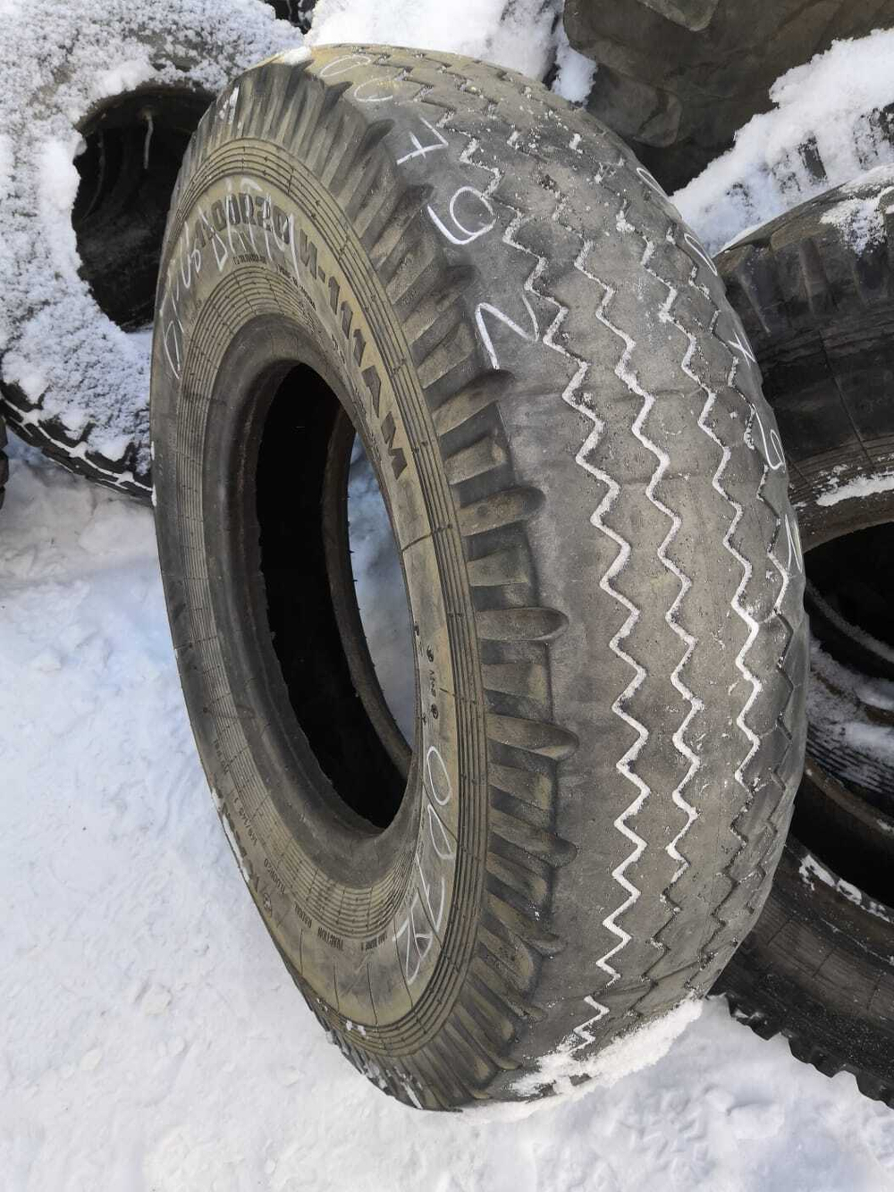 11.00R20 Kama И-111АМ шина б/у