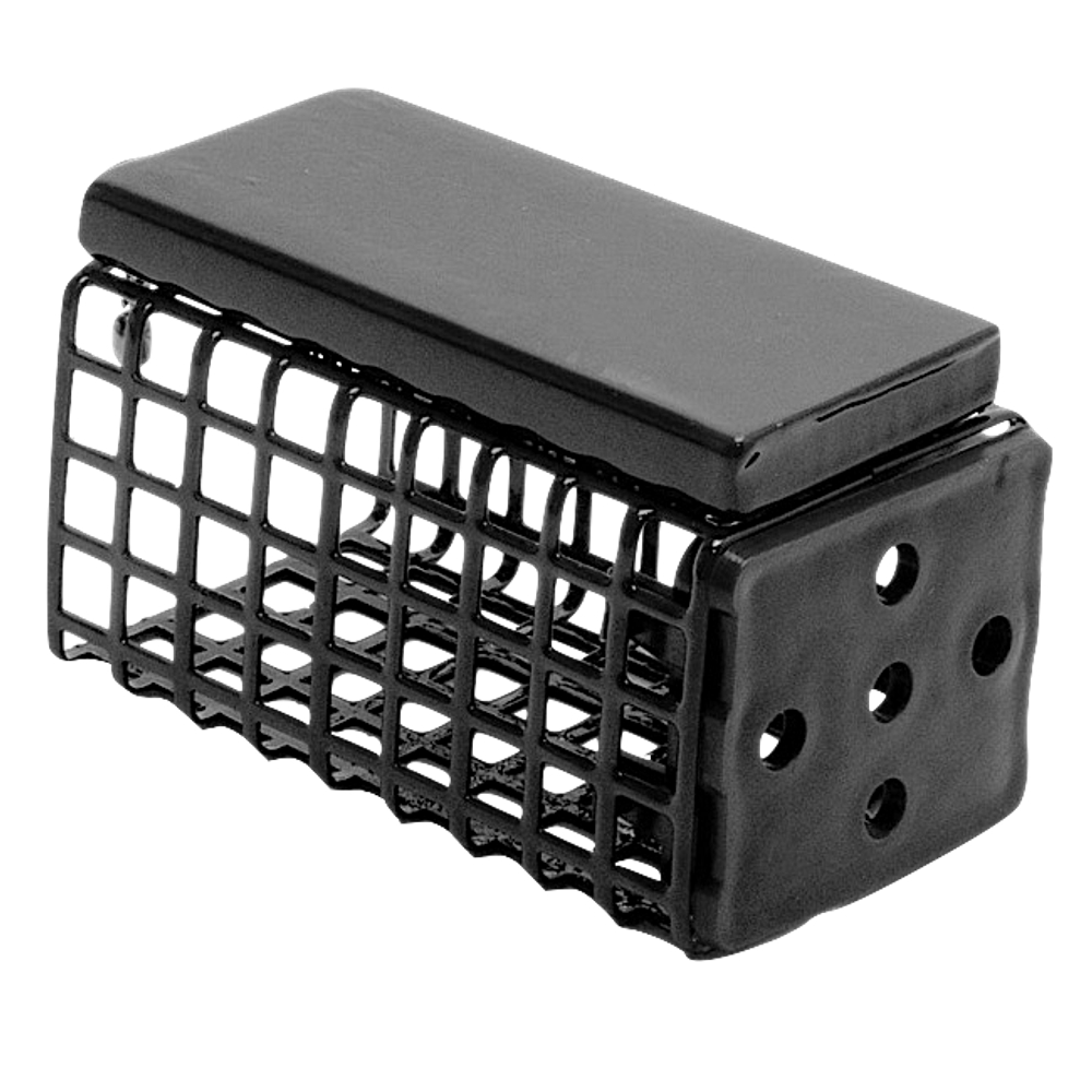 Кормушка Wirek квадрат. с дном 120гр FDA-120 / FDS57-120-B-II