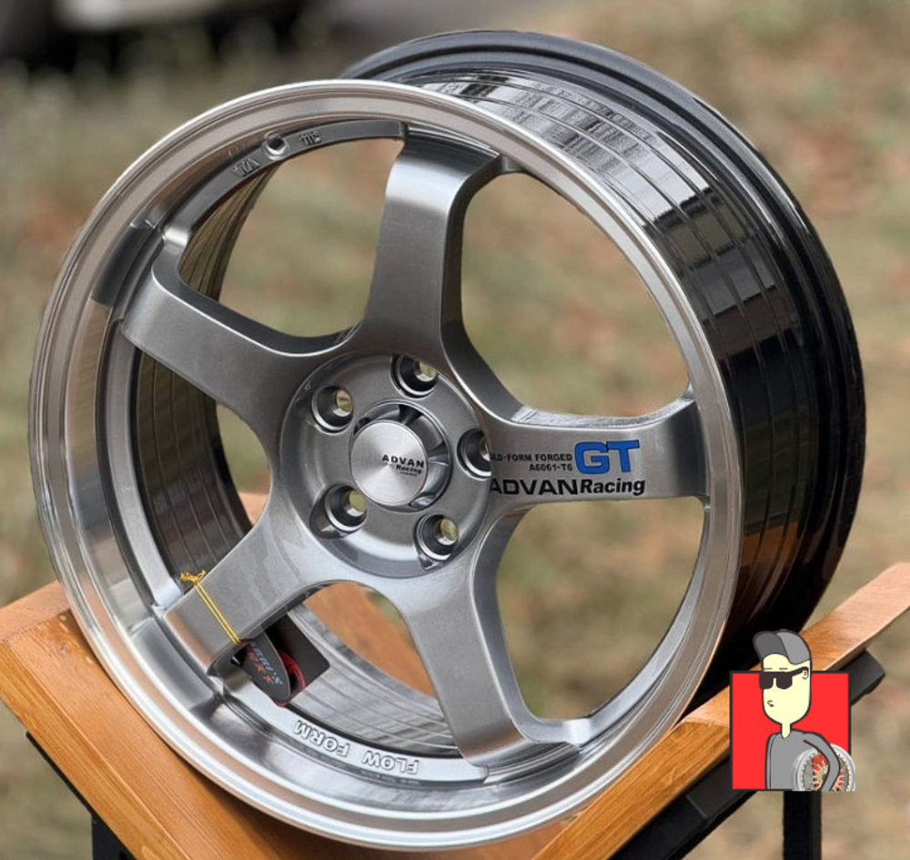 Комплект дисков Advan GT 16x7.5 et30 5x114.3