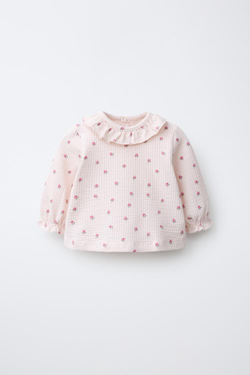 ZARA ФУТБОЛКА С ТЕКСТУРНЫМ ЦВЕТОЧНЫМ ПРИНТОМ, РОЗОВЫЙ/БЕЛЫЙ
