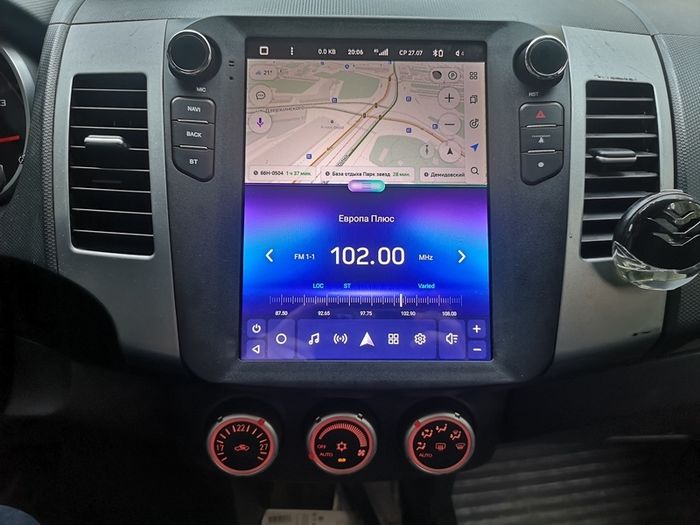 Магнитола для Mitsubishi Outlander 2 / XL 2005-2012 (Rockford) - Teyes TPRO 2 монитор 9.7" QLED в стиле "Тесла" на Android 10, Быстрая, 4G SIM-слот