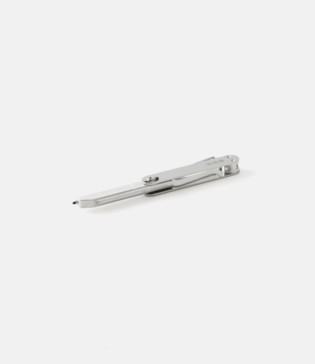 Ajoto Pocket Pen — складная карманная ручка