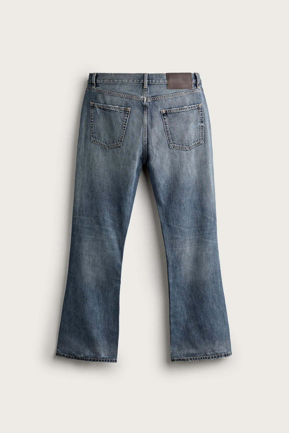 ДЖИНСЫ FLARE FIT С РАЗРЕЗАМИ — ZARA