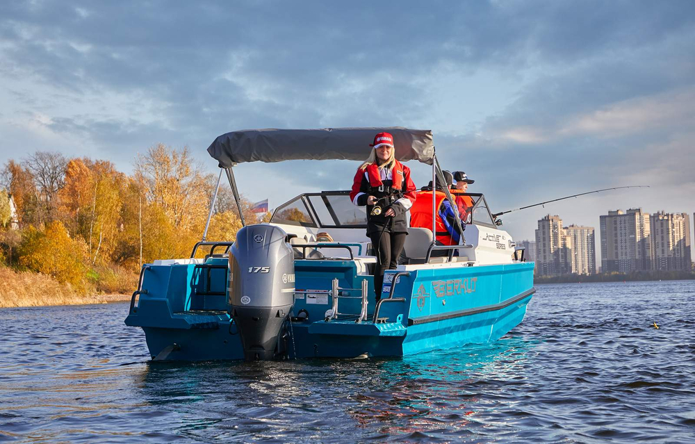 Алюминиевая лодка BERKUT Active DC