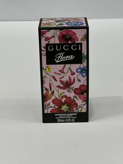 Парфюм Gucci Flora — воплощение нежности, женственности и цветочной элегантности