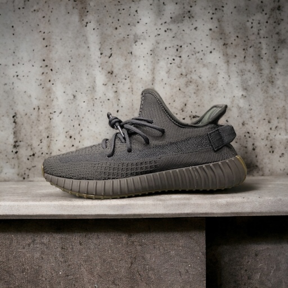 Adidas Yeezy Boost 350 V2 Premium • Cinder