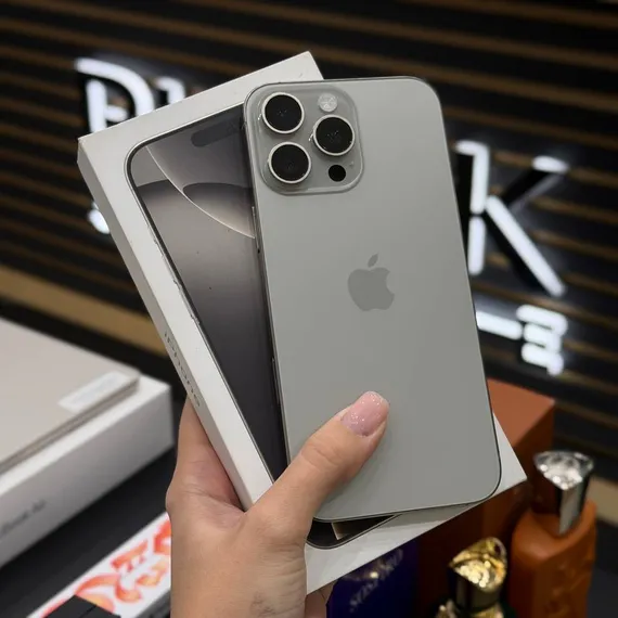 Б/У Телефон Apple iPhone 16 Pro Max 256Gb Natural Titanium 91% (J57TGY06KH)
