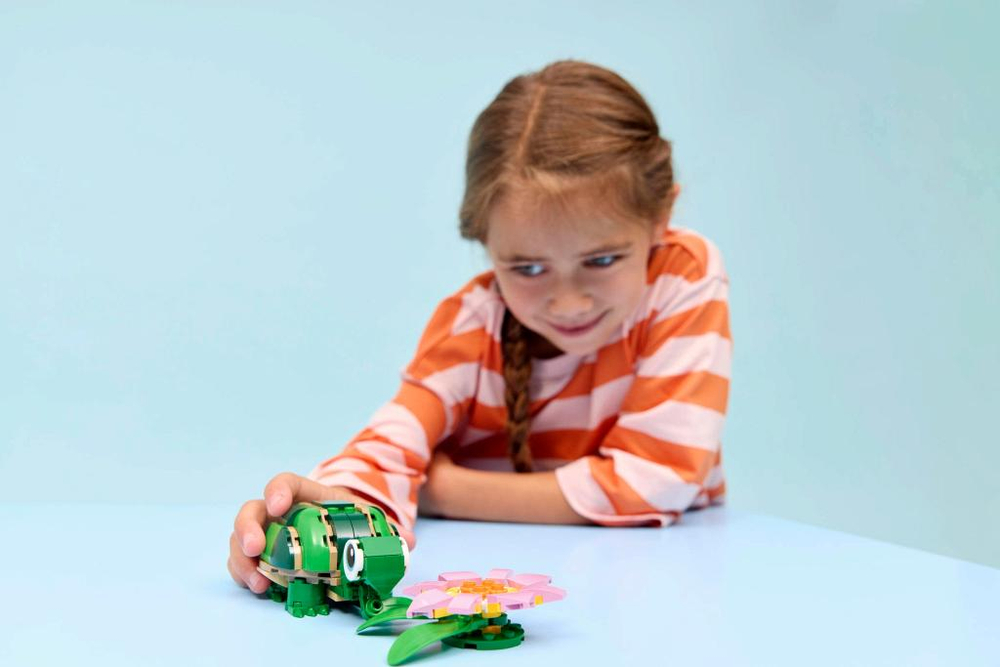 Конструктор Лего Креатор Черепаха с кувшинкой 3‑в‑1 | LEGO Creator Turtle with Lily 31377 — 325 деталей (7+)