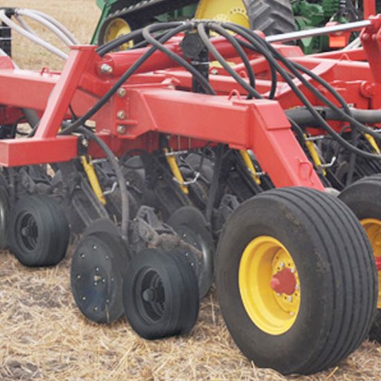 Болты, шайбы, крепеж, комплектующие BOURGAULT