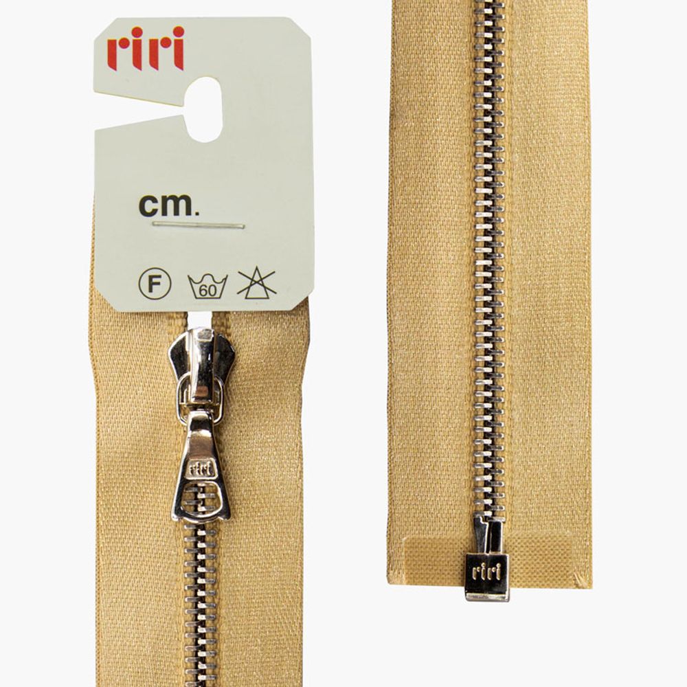 Молния металл RIRI Т4 (4 мм) 1 зам., разъем., 60 см, Ni, атласная тесьма, цв.2213, золотисто-бежевый, 1 шт Молния металл RIRI Т4 (4 мм) 1 зам., разъем., 60 см, Ni, атласная тесьма, цв.2213, золотисто-бежевый, 1 шт