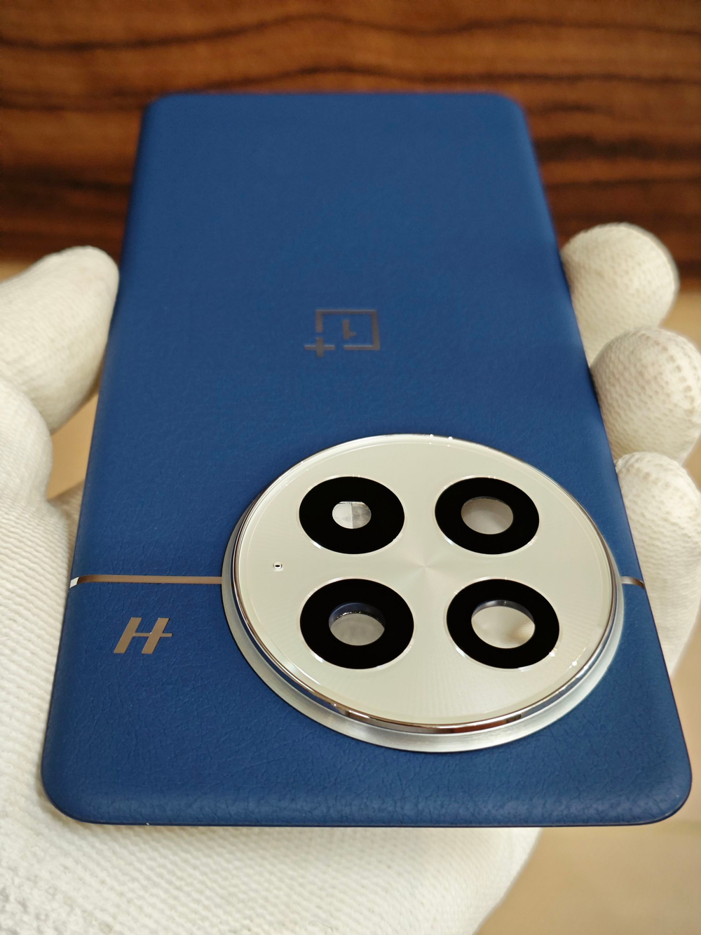 Задняя крышка для OnePlus 13 Original (экокожа) цвет: Синий / Blue (в сборе со стеклом камеры)