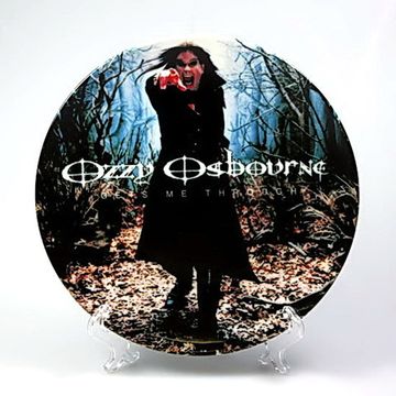 Тарелка Ozzy Osbourne - Gets Me Through