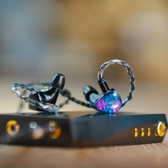 Noble Audio Knight
