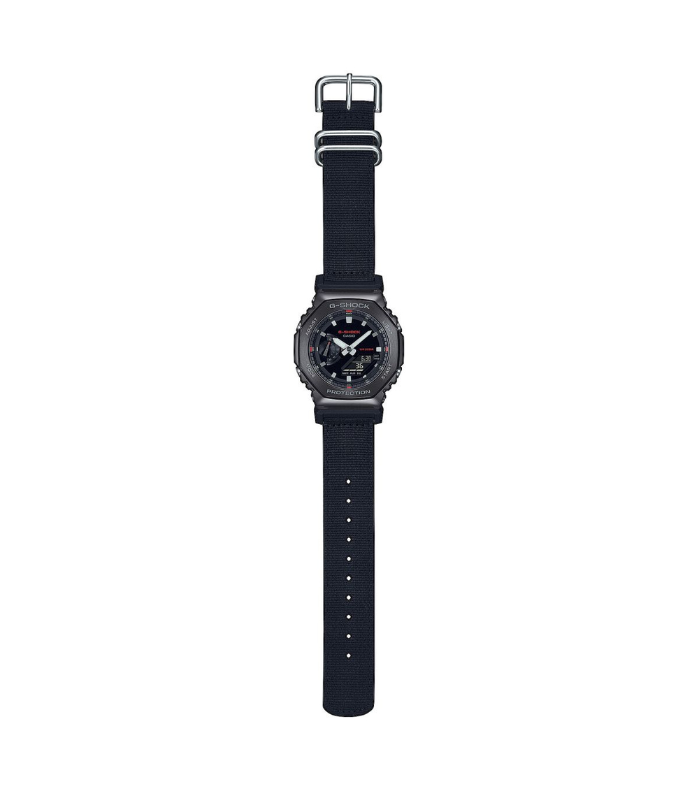 Мужские наручные часы Casio G-Shock GM-2100CB-1A