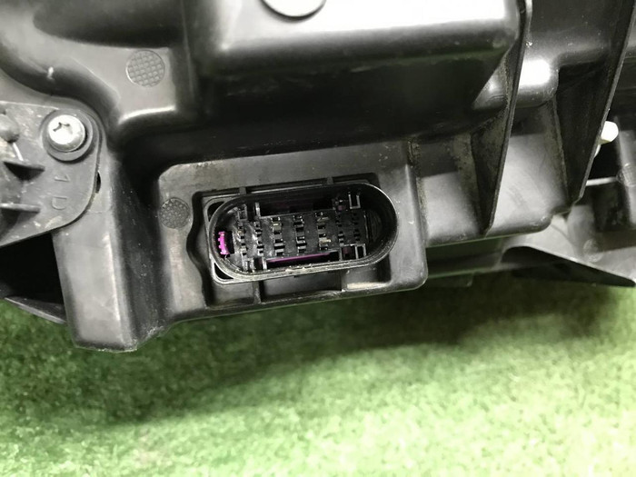 Фара левая Volvo XC90 2 (14-19) Full LED