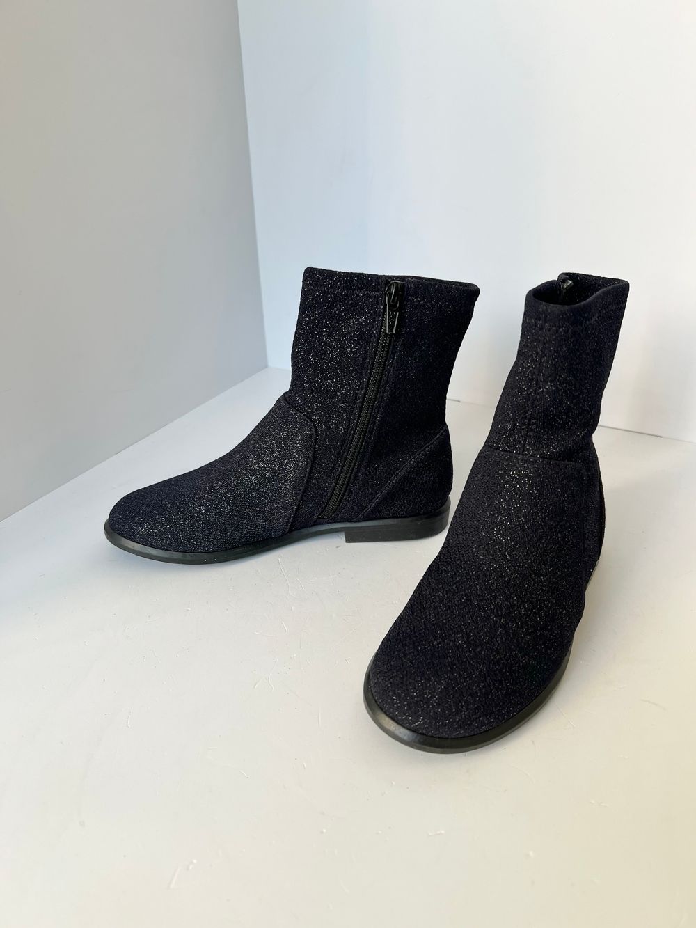 Новые ботинки Zara, 28