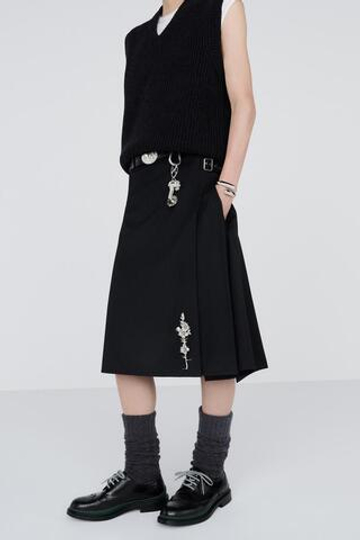 ZARA X BAISI GUADAGNINO МЕТАЛЛИЧЕСКАЯ БРОШЬ С ЦВЕТКОМ, СЕРЕБРИСТЫЙ
