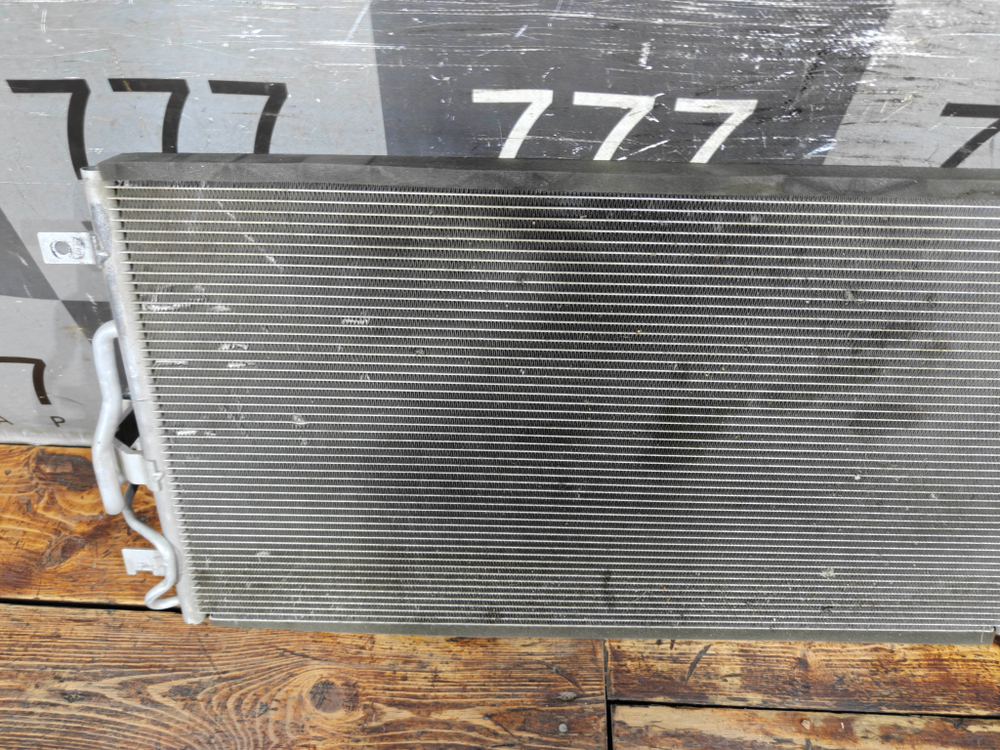 Радиатор кондиционера Geely Coolray 20-нв Б/У Оригинал 8010054000